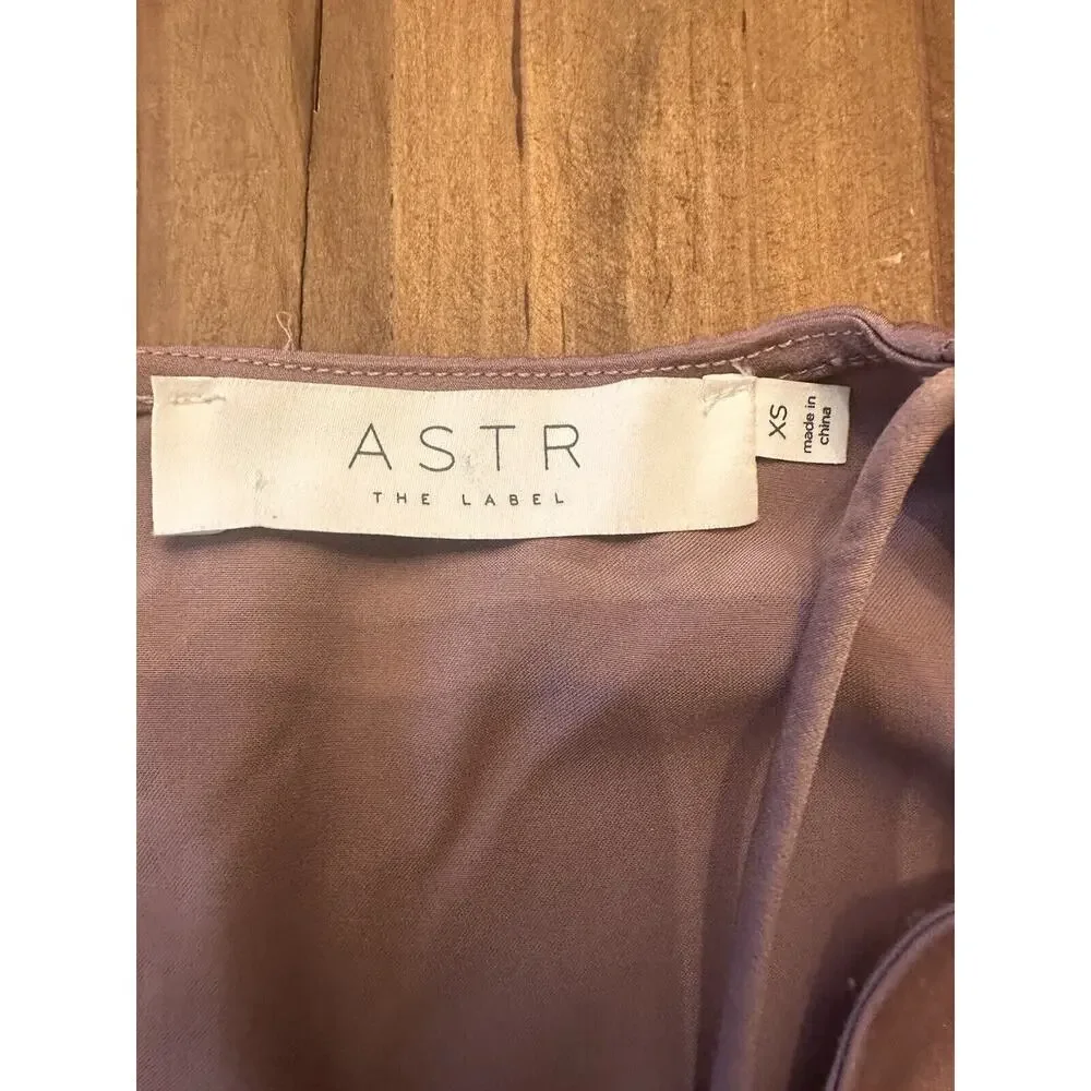 Astr The Label Size XS Champagne Blouse Top Long Puff Sleeve Crop Shirt